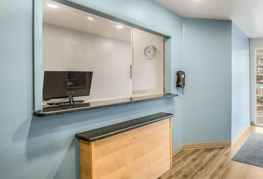 Extended Stay America Select Suites - Tallahassee - Northwest ภายนอก รูปภาพ